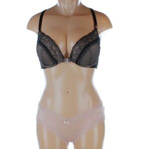 Victoria's Secret VERY SEXY bra Cheeky Pantie Lot